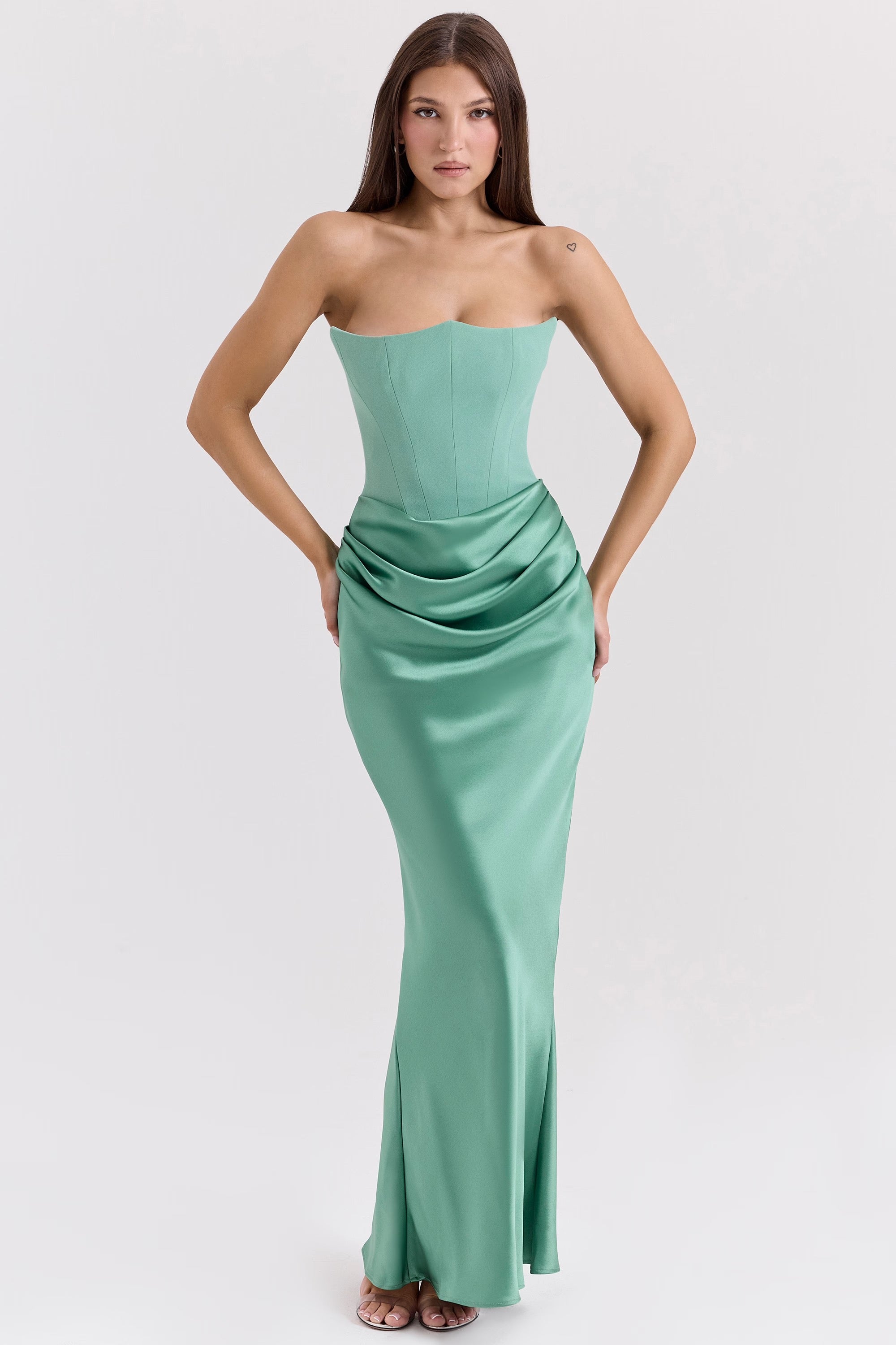 Lina | Elegant Maxi Dress - QUELLECLASSE