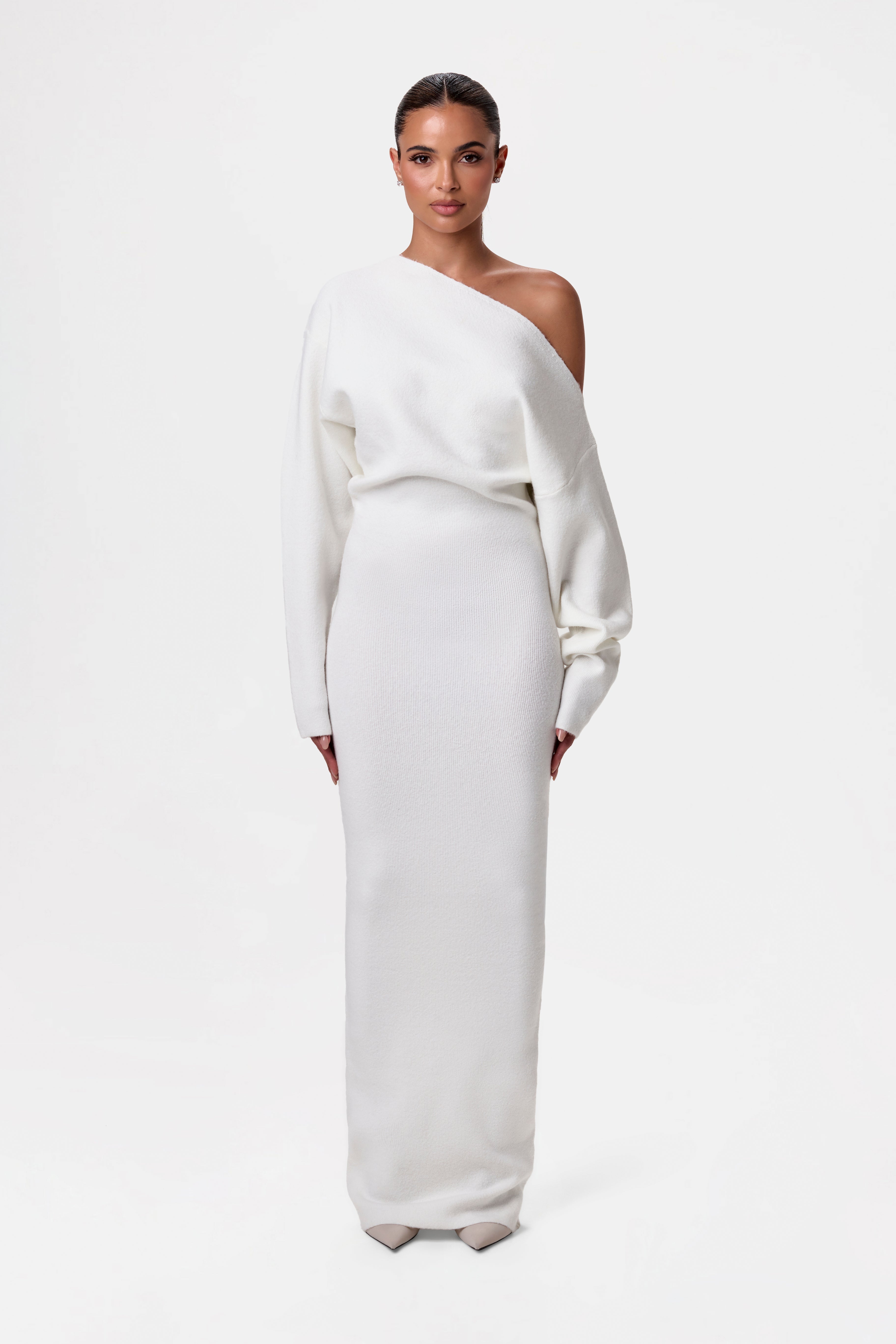 Off Shoulder Sweater Dress - QUELLECLASSE