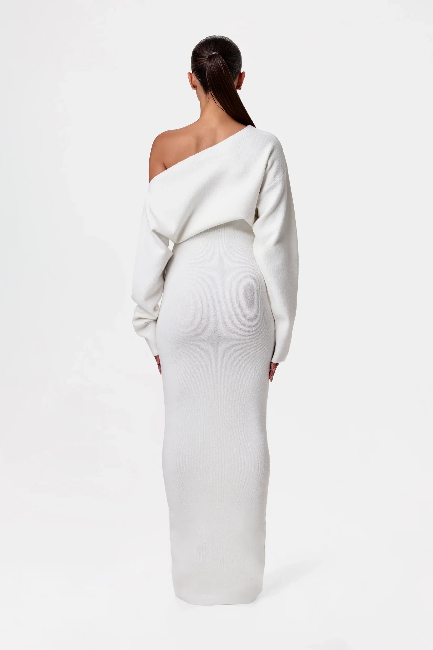 Off Shoulder Sweater Dress - QUELLECLASSE