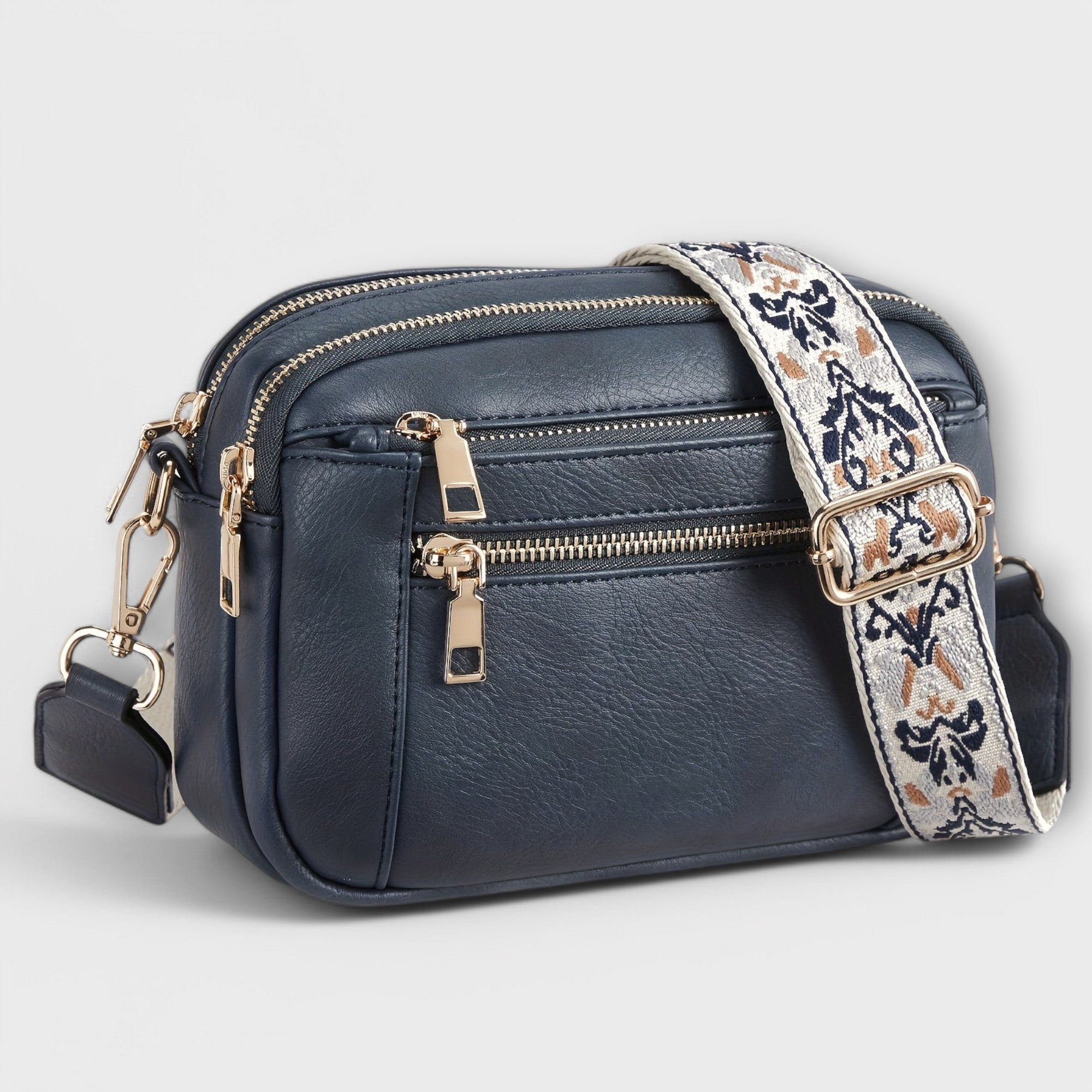 Maria | Vegan Leather Crossbody Bag - QUELLECLASSE